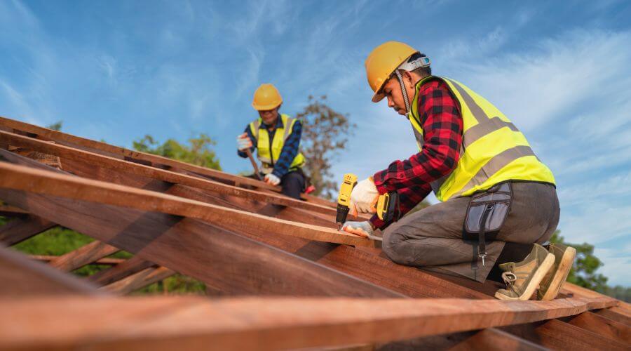 Professional Flat Roofing Installation services in La Fayette, IL
